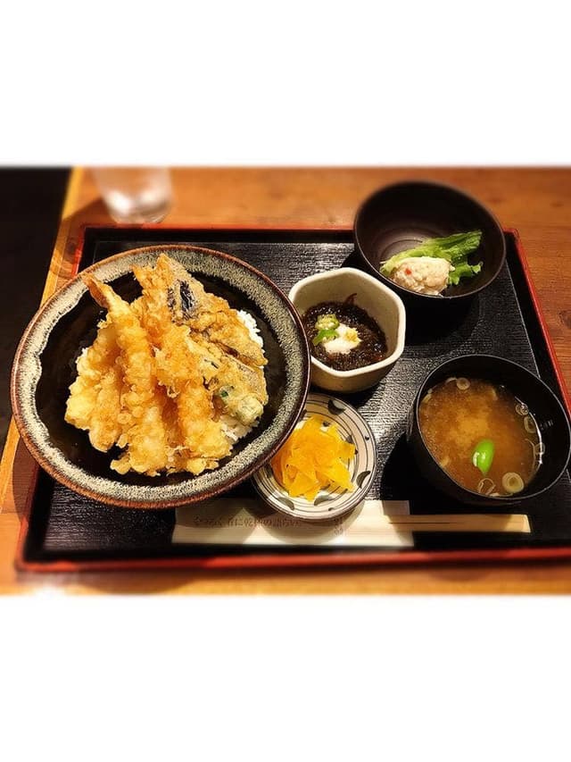 魚活鮮とあぶり焼 海へ 時計台前店 - サブ画像3