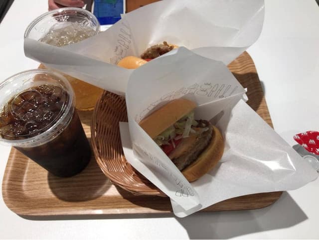 モスバーガー イオンモール京都桂川店 - サブ画像1
