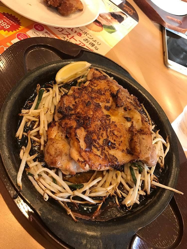 ガスト 豊橋橋良店