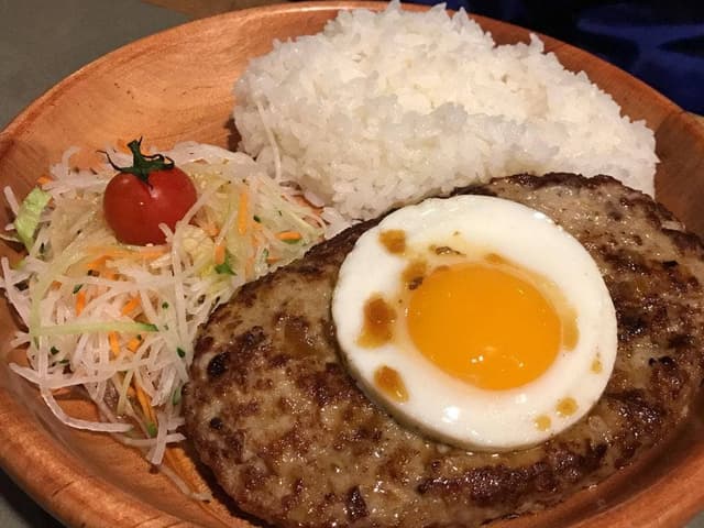 びっくりドンキー 海岸通り店 - サブ画像2