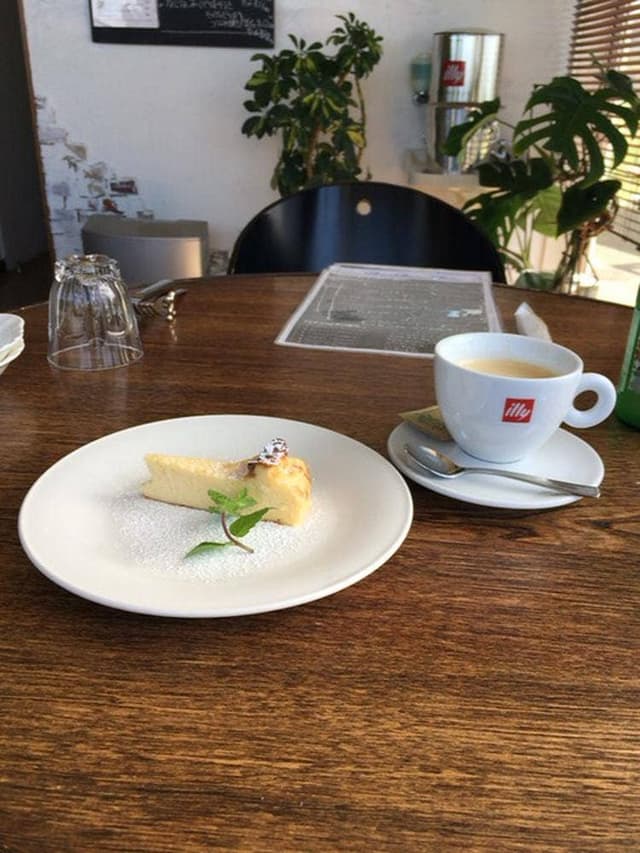 イタリア食堂 デルフィーノ - サブ画像2