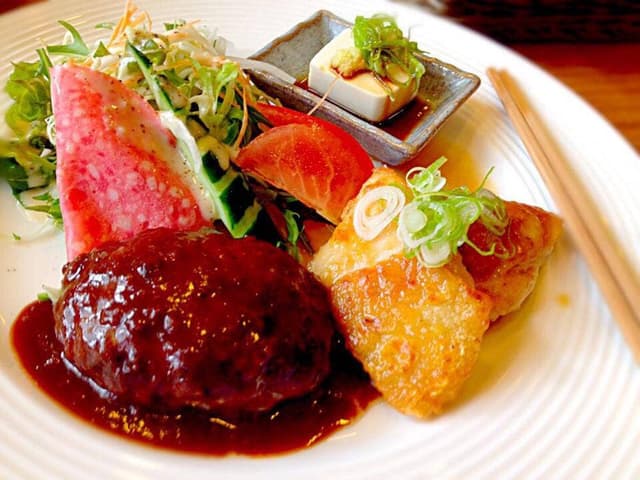 キッチン華 - サブ画像1