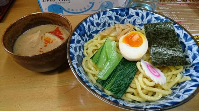 成屋 - サブ画像1