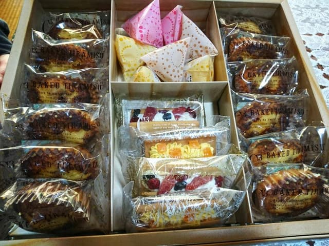 シーキューブ 博多阪急店 - サブ画像1