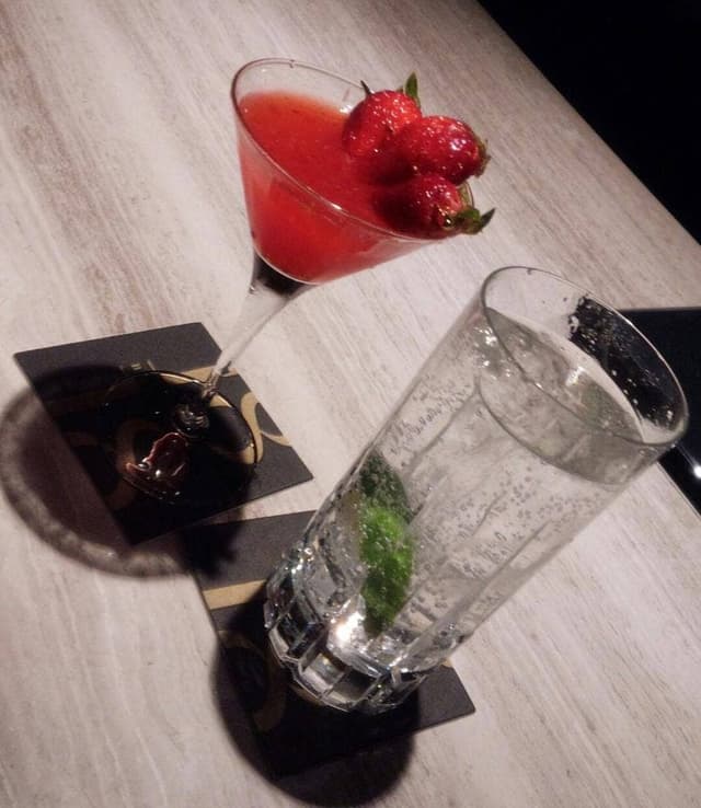 BAR LOUNGE 1818 北新地 - サブ画像1
