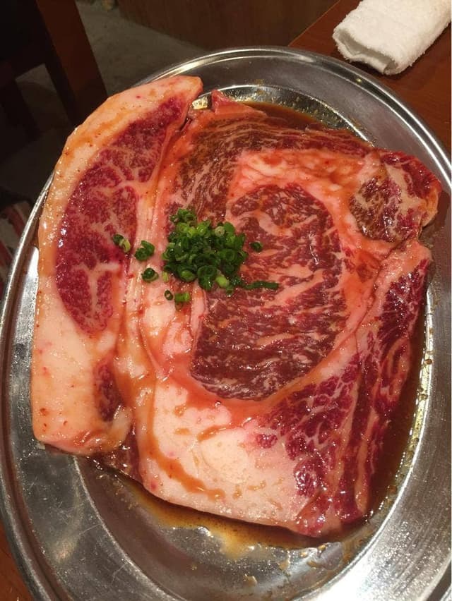 京もつ鍋ホルモン 朱々 - サブ画像1