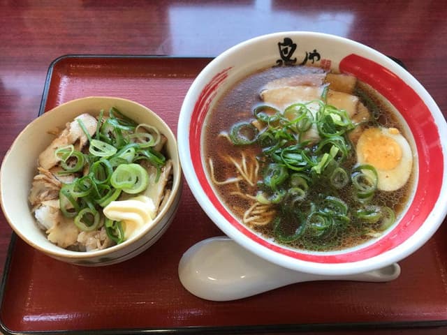 ラーメン泉や 荒川店 - サブ画像3