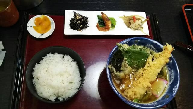 めん処 釜正 - サブ画像3