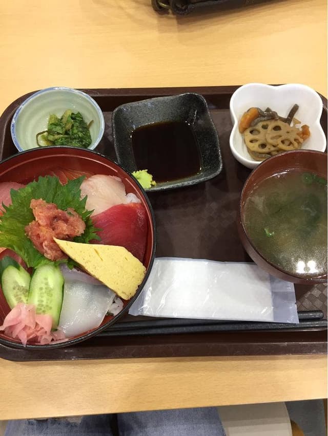 漁師のどんぶり屋 - サブ画像1