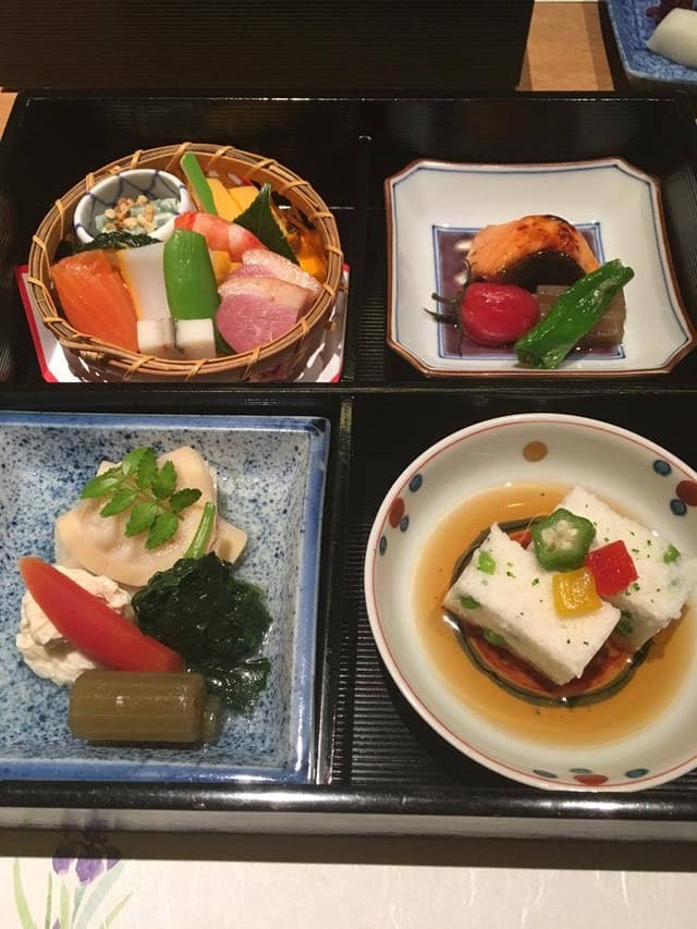 高麗橋 吉兆 なんばダイニングメゾン店 - サブ画像1