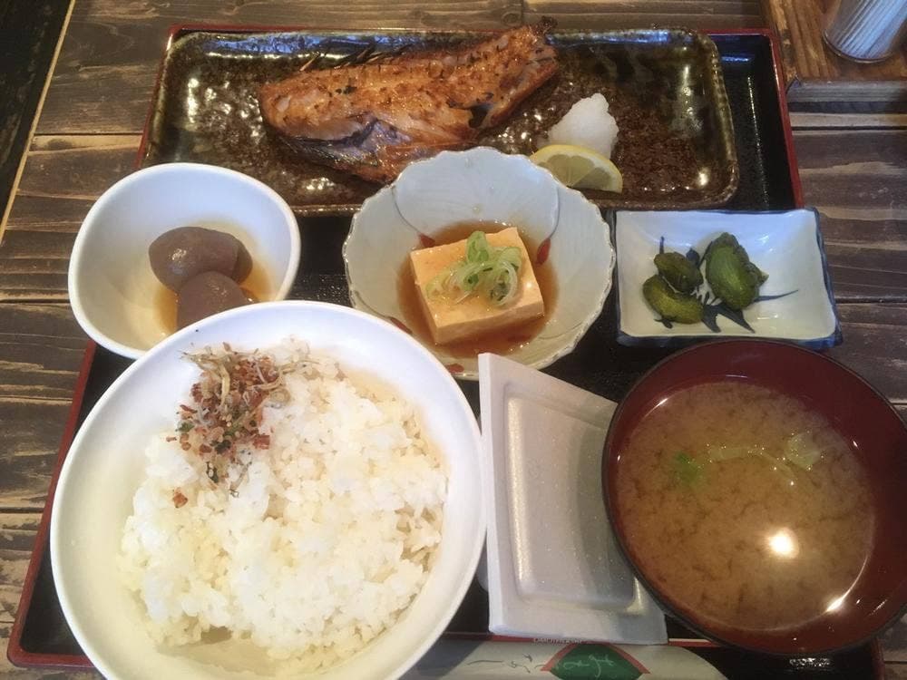 酔って粋なよ 県庁前店