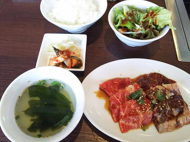 焼肉ホルモン やしち - サブ画像2