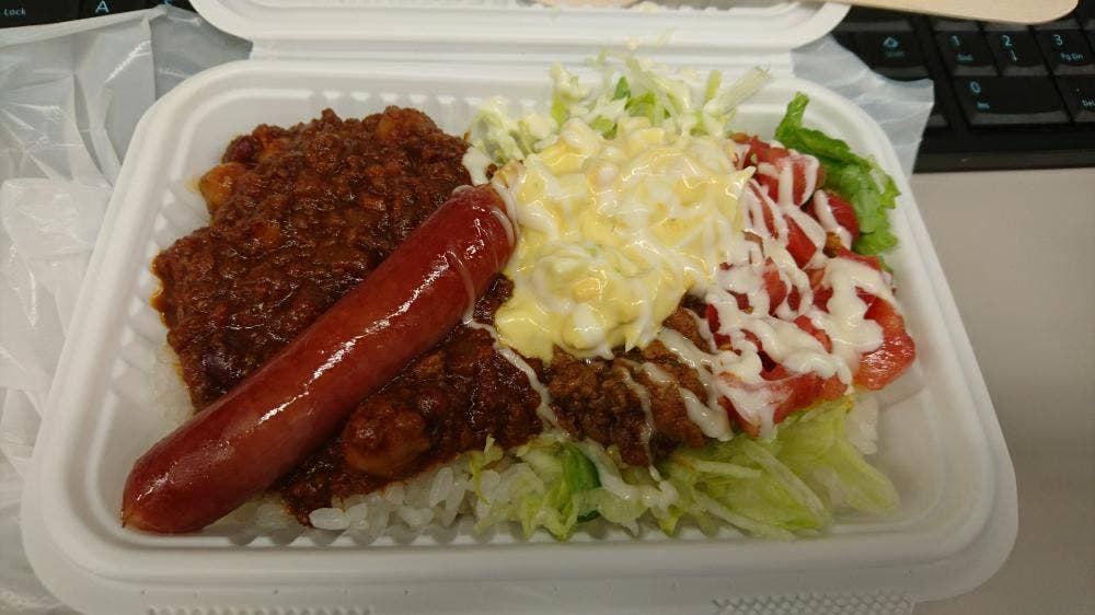 lunch stand tipi 神田路面店