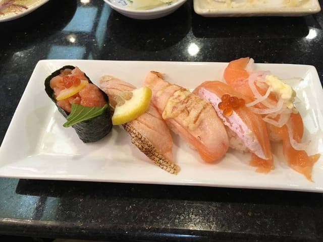 寿司和食処きときと野々市店 - サブ画像3