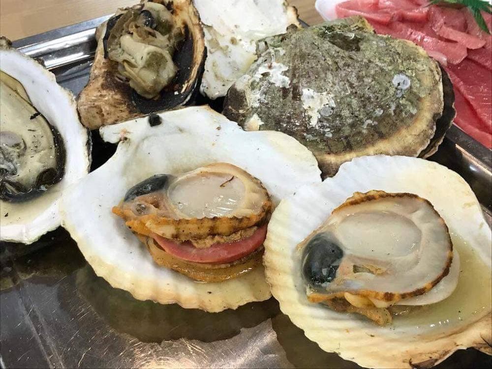 塩釜仲卸市場 勝手に焼き炉コーナー