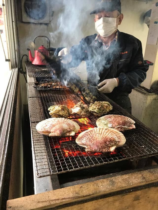 塩釜仲卸市場 勝手に焼き炉コーナー - サブ画像1