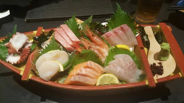 完全個室 海鮮と産地鶏の炭火網焼き うお鶏 藤枝店 - サブ画像3