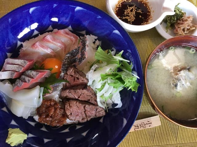 活魚料理 小安丸 - サブ画像3