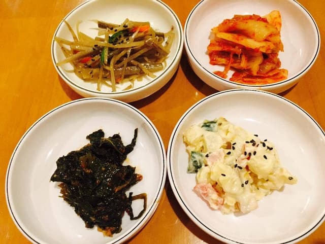 韓国家庭料理 おふくろの味 ケミ - サブ画像1