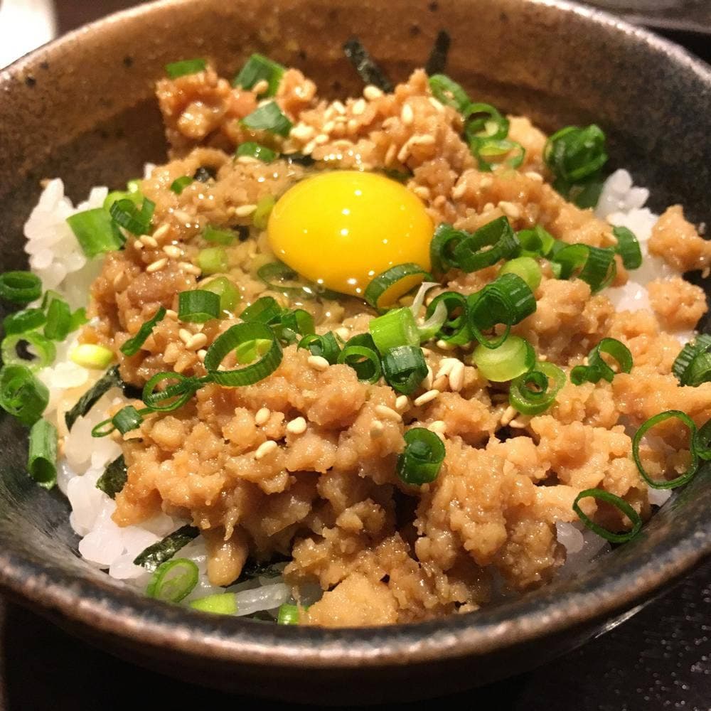 炭火焼鳥 とりとも