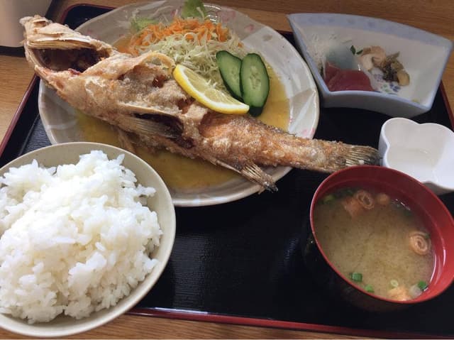 宜野湾ゆいマルシェ えいと食堂 - サブ画像2