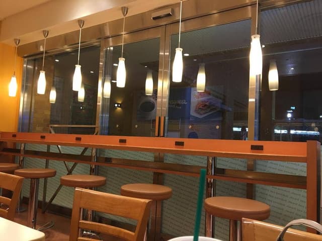 サブウェイ サンシャインシティアルパ店 - サブ画像3