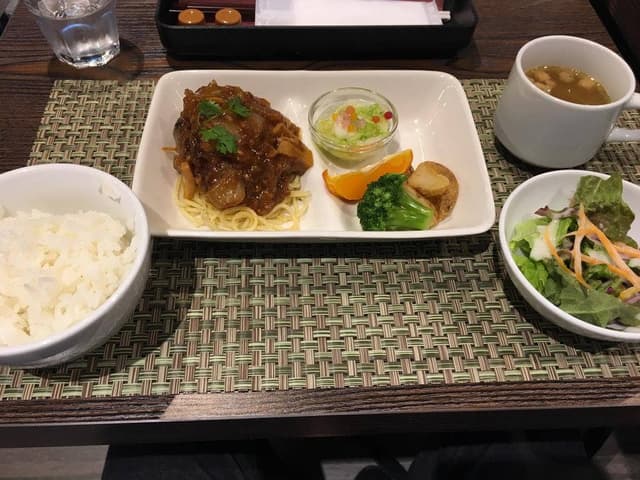 cantilever Cafe Yanagiya - サブ画像3
