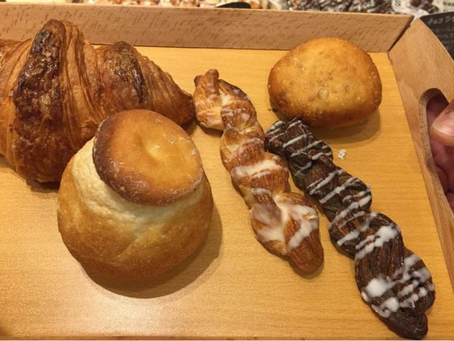 西町のパン屋 ブレ・ド・オール - サブ画像1