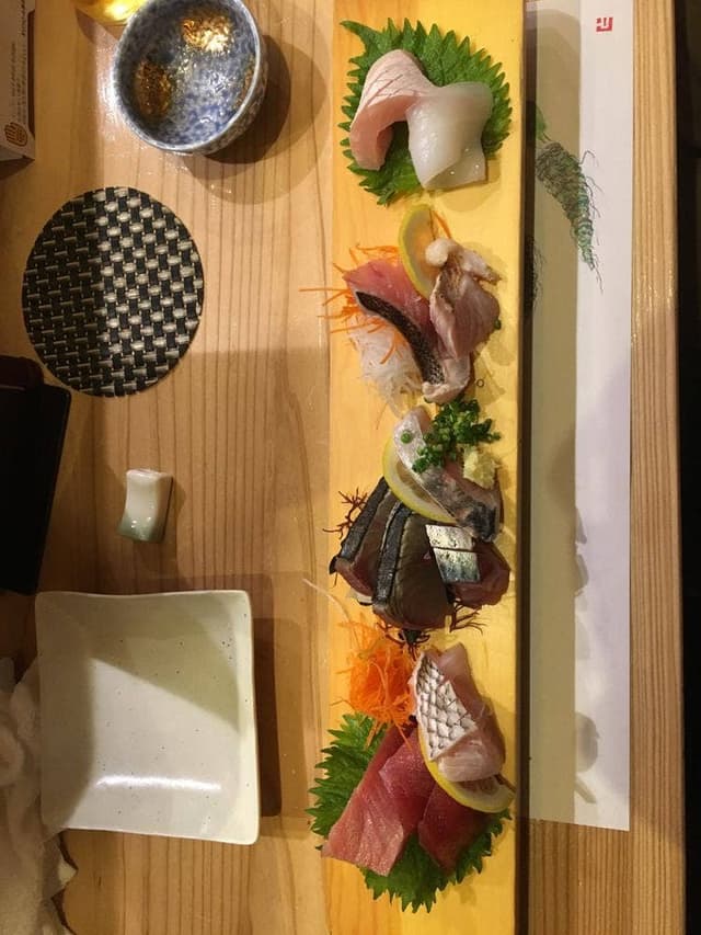 すし・魚処 のへそ 博多店 - サブ画像1