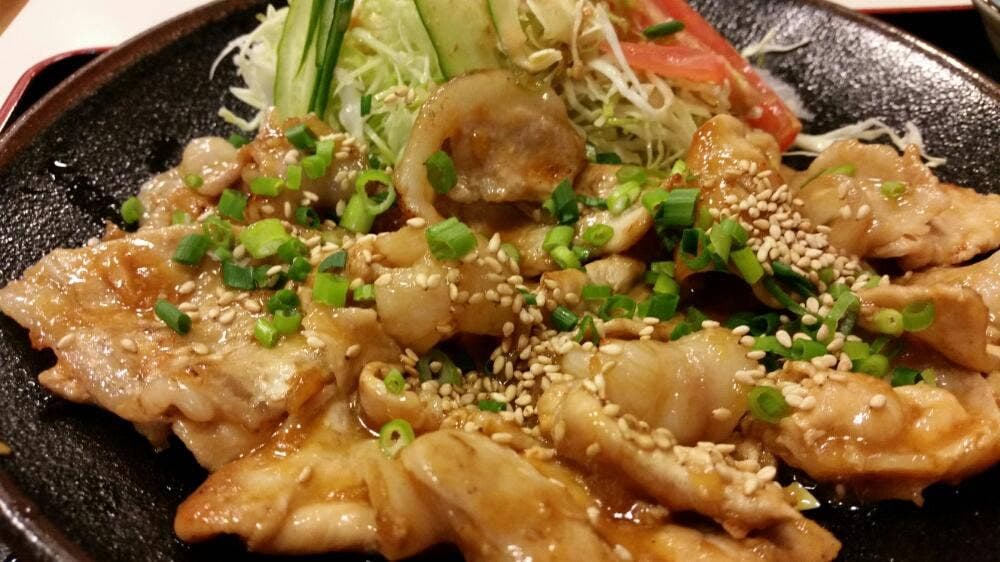 朝日屋つやちゃん