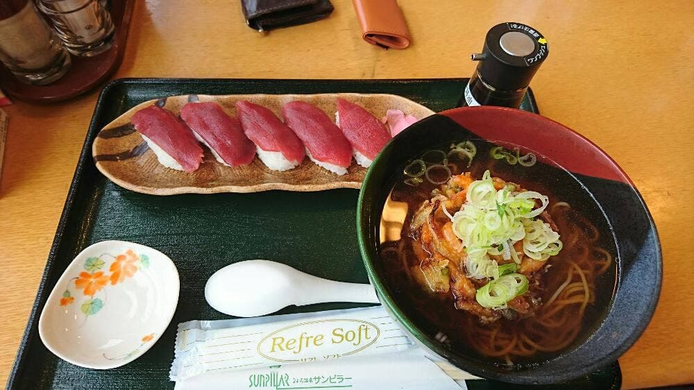 レストラン あかげら