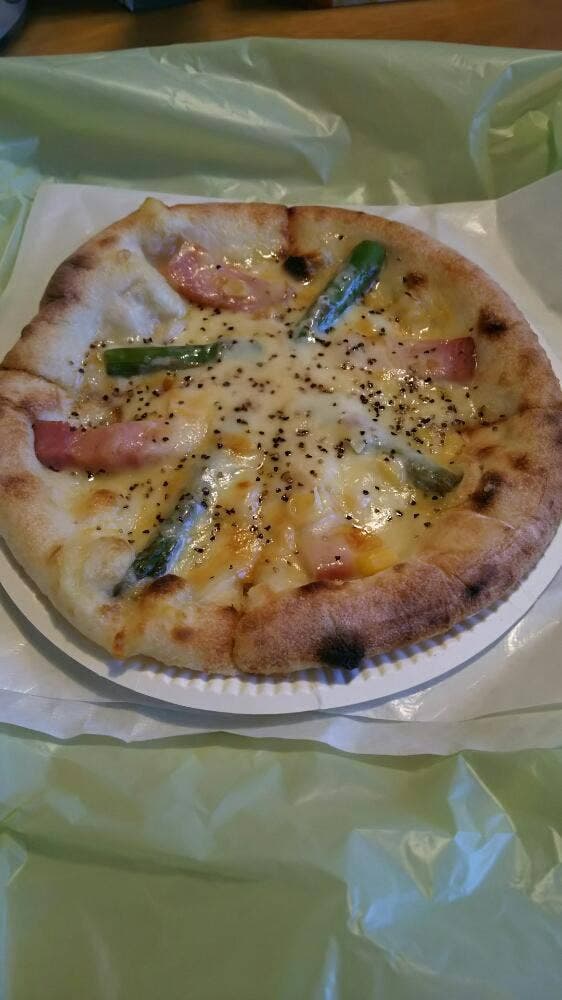 本格ナポリピッツァ&手づくりジェラート sole!