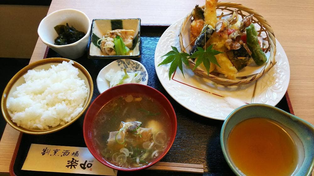 割烹酒場 楽do