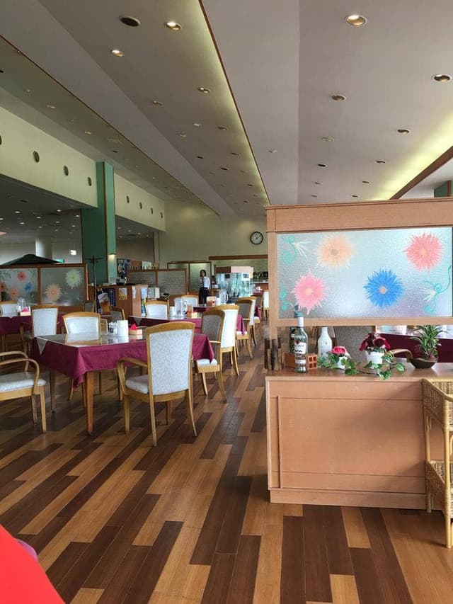 Garden Restaurant Hana-Hana - サブ画像3