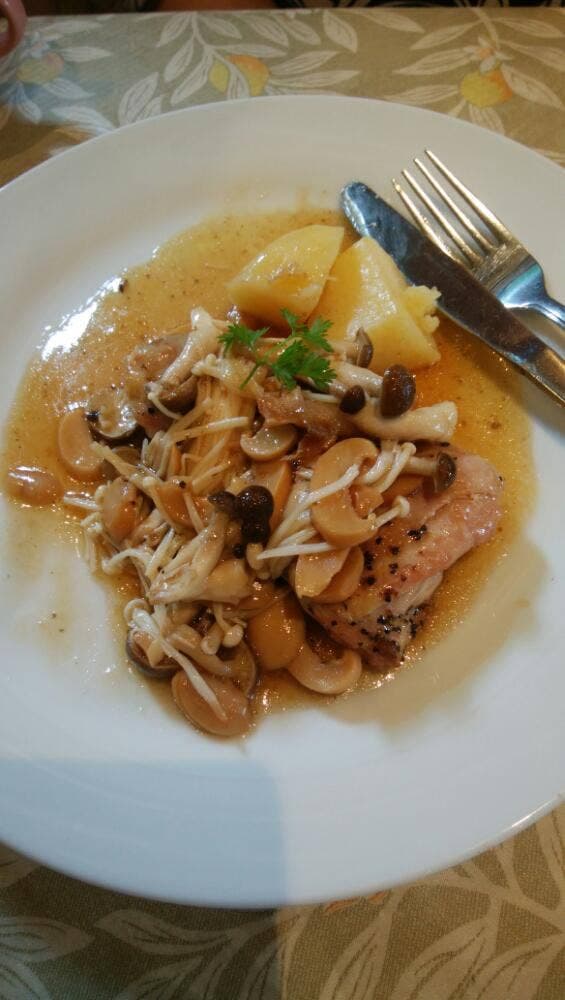 ブーシーズカフェ - サブ画像3