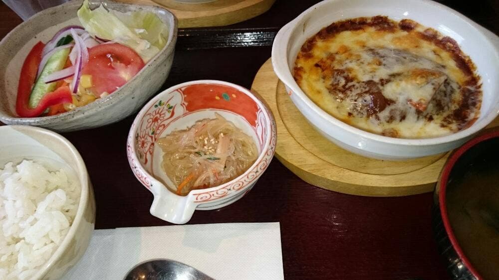 ごはん屋カフェ風舎