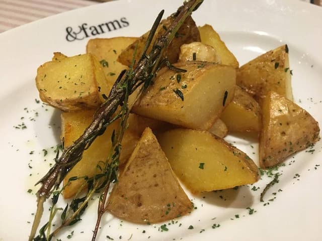 イタリアン居酒屋ダイニング and farms 梅田北新地駅前店 - サブ画像2