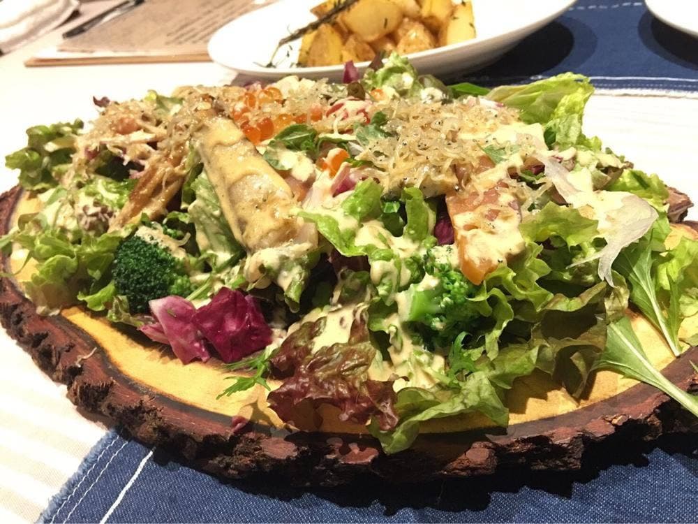 イタリアン居酒屋ダイニング and farms 梅田北新地駅前店