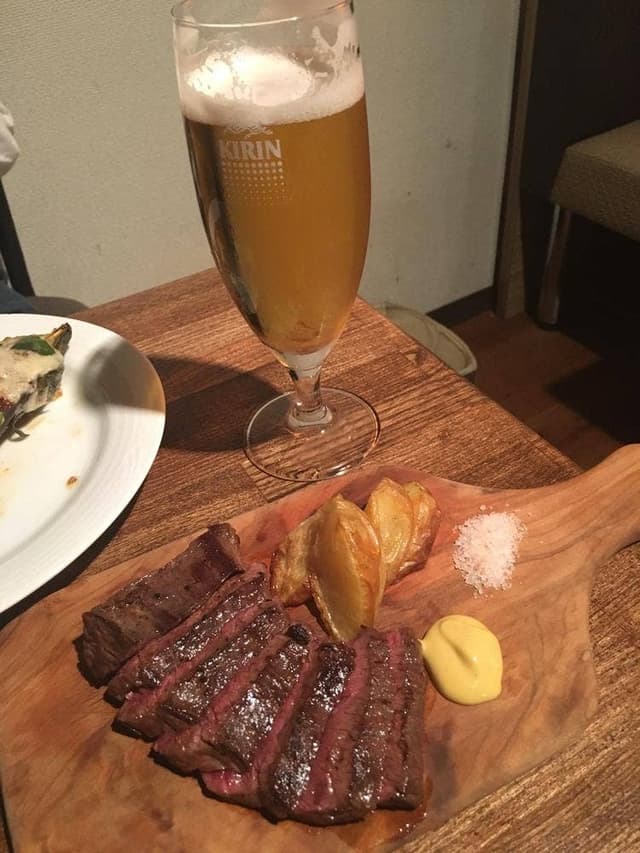 お肉とワイン。 フィガロ - サブ画像2