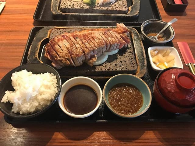 石焼ステーキ 贅 富山山室店 - サブ画像3