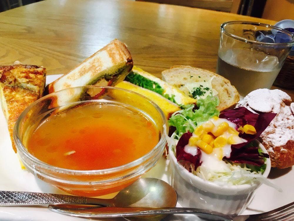 下田康生堂 ぱん茶屋