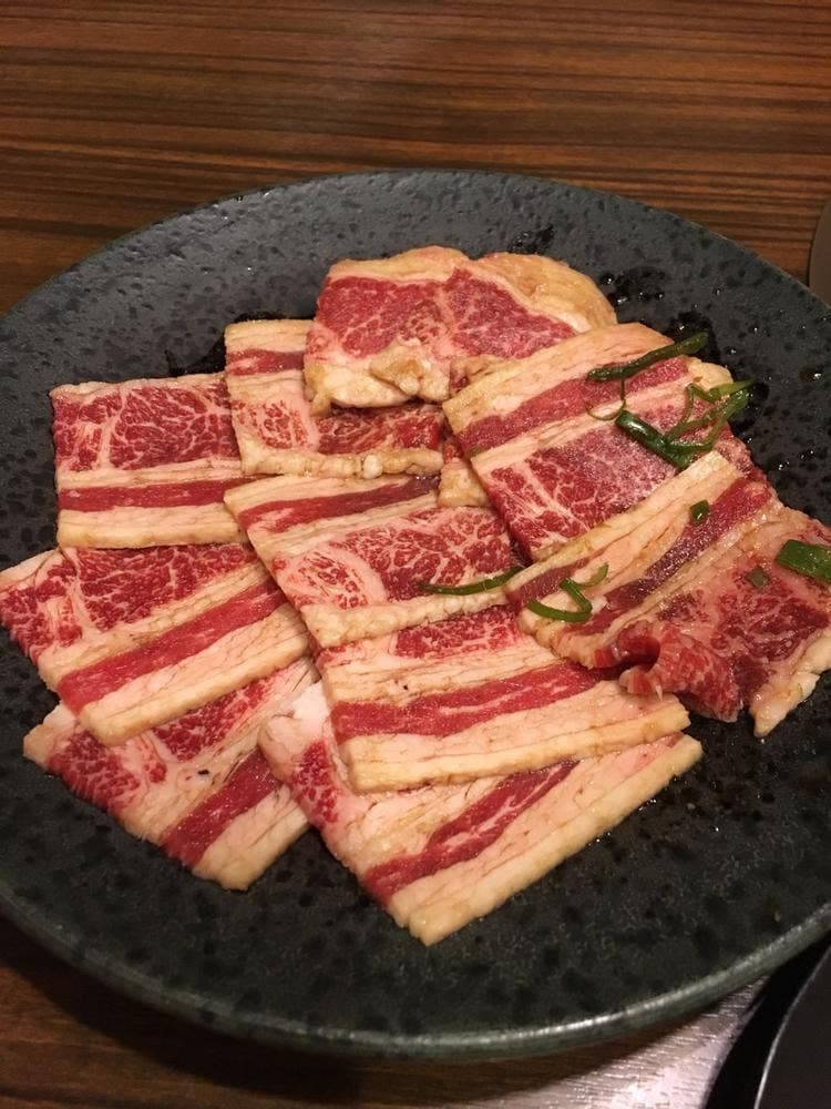 安楽亭 根岸店