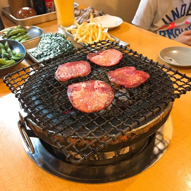 あみ焼元祖 しちりん 牛久東口駅前店 - サブ画像1
