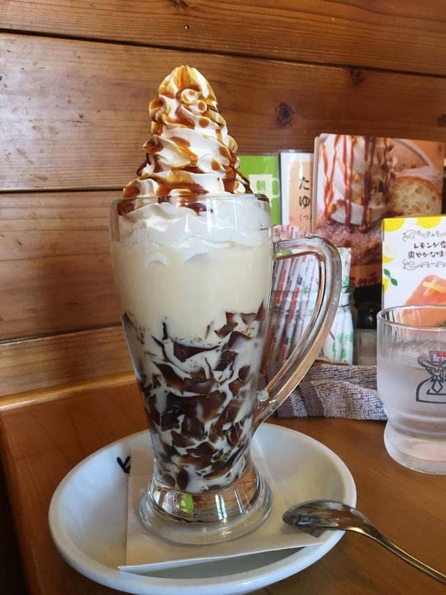 コメダ珈琲店 瀬戸山口店 - サブ画像1