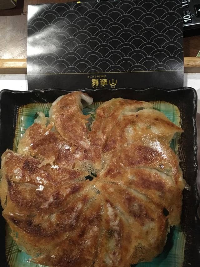 白ごはん専門餃子 龍華山 - サブ画像3