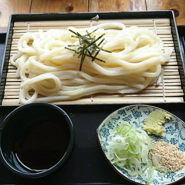道楽うどん 坂ノ市本店 - サブ画像2