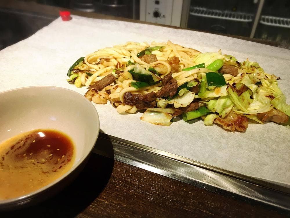 京都ホルモン焼うどん 田中