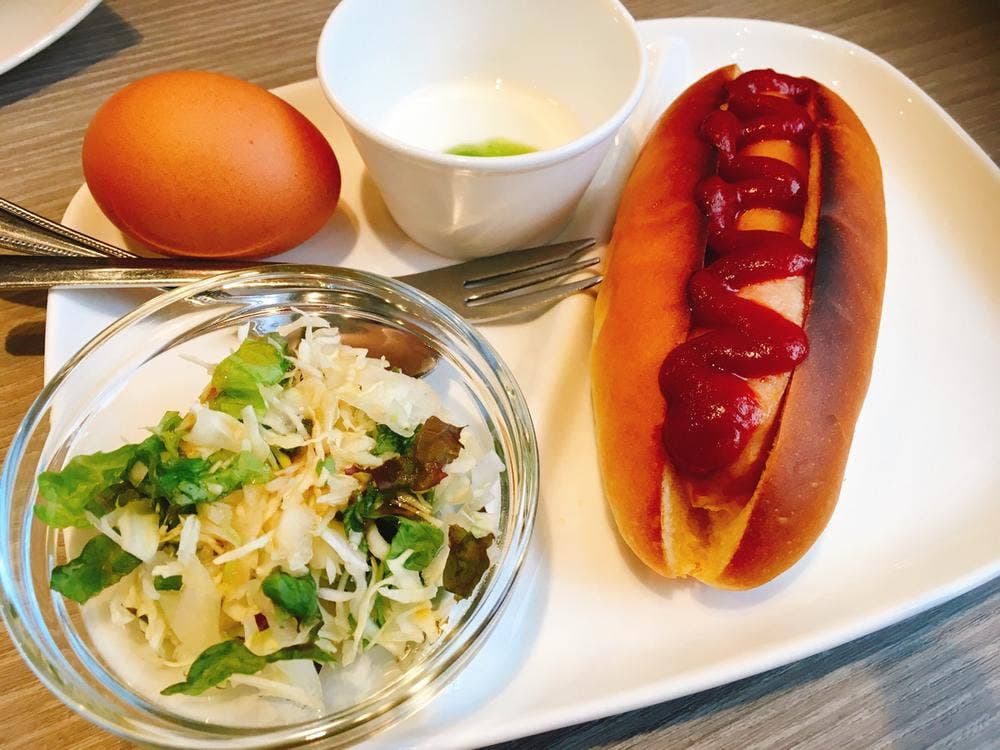 カフェ 結
