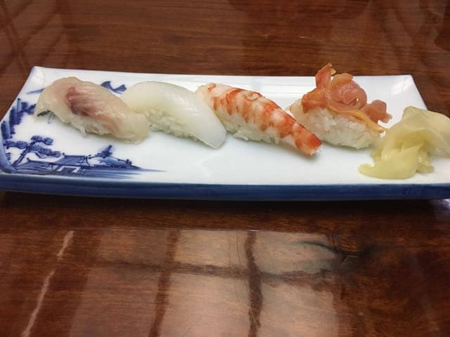 寿し屋のやま八 - サブ画像1