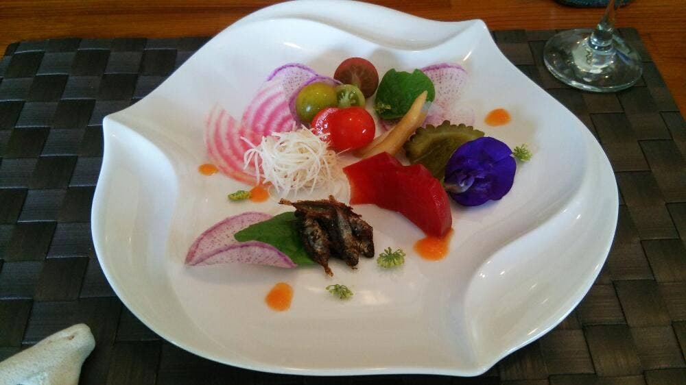 Torattoria Bar 慶留間gnon